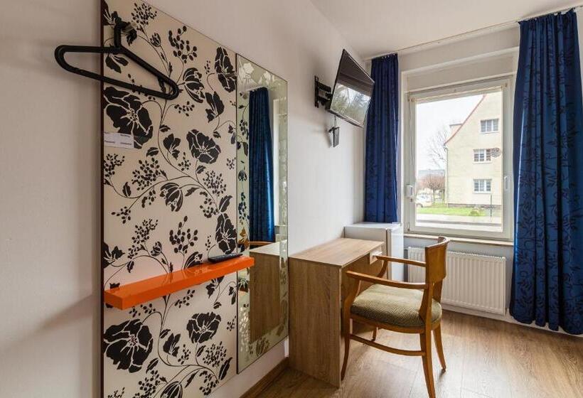 Pension Für Monteure In Leipzig