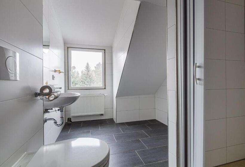 Pension Für Monteure In Leipzig