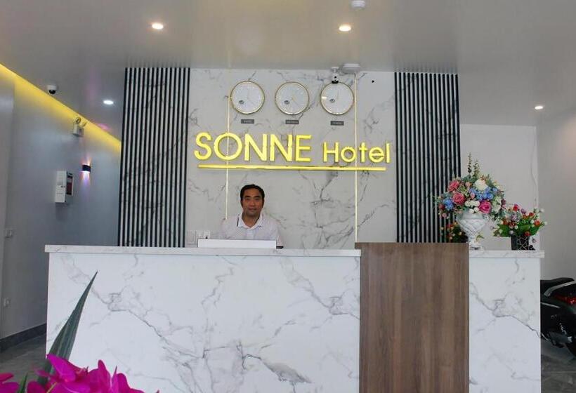 Sonne Hotel Quang Binh