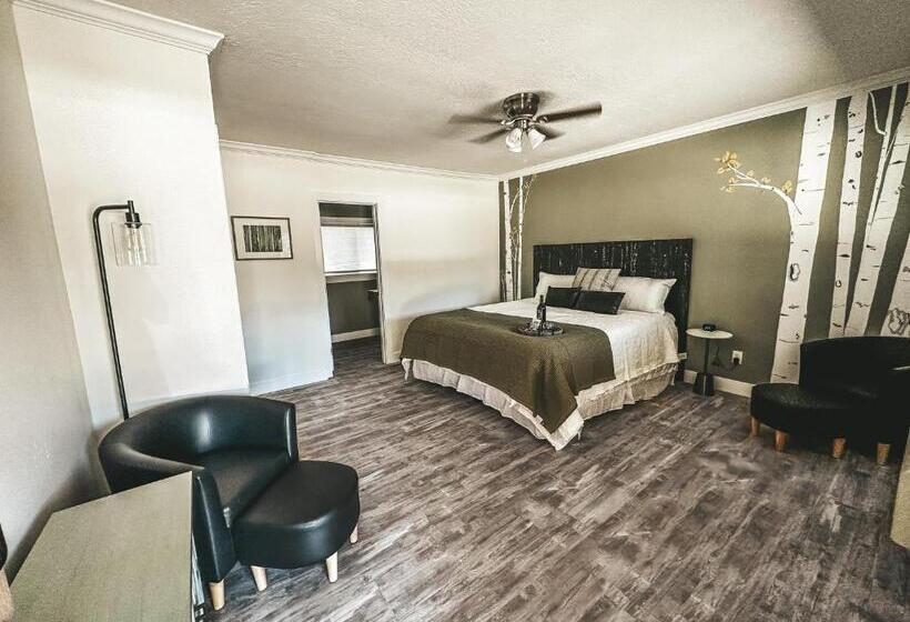 Woody Mountain Bed & Breakfast