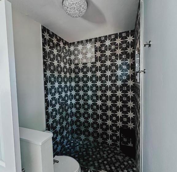 Woody Mountain Bed & Breakfast