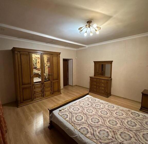 فندق صغير Dom2
