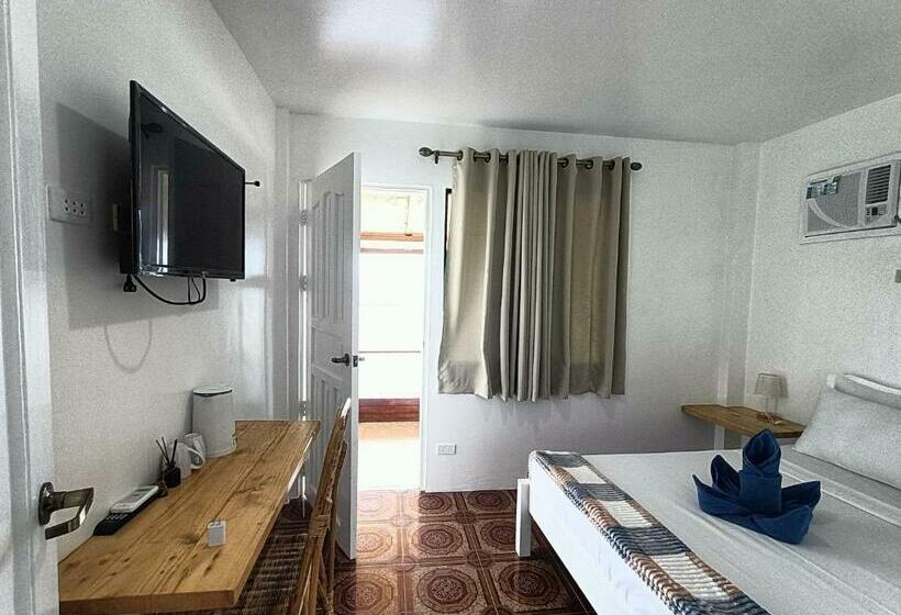 Общежитие La Sirenne Inn