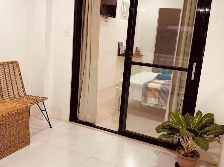 هاستل La Sirenne El Nido