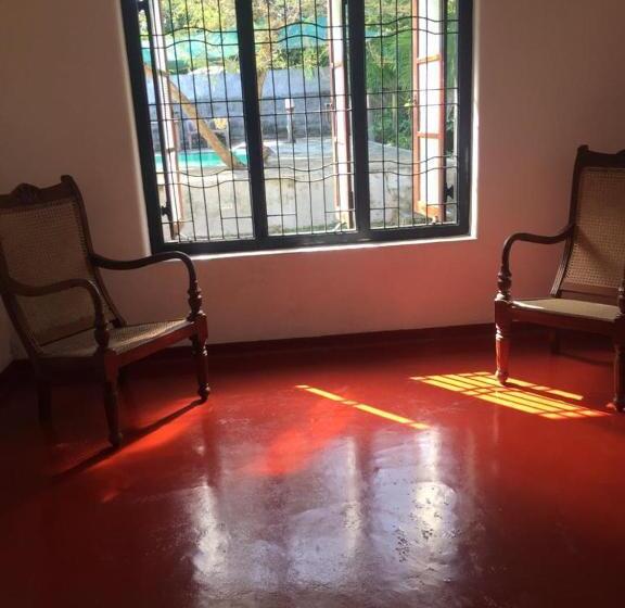 צימר Villa Unawatuna