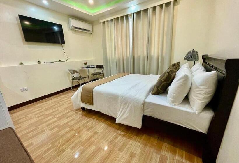 בית מלון כפרי Hillside