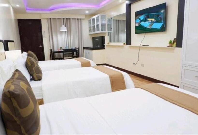 בית מלון כפרי Hillside