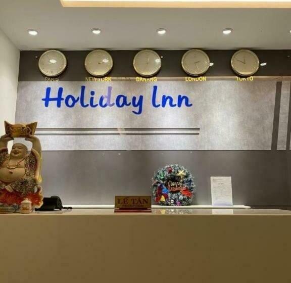 هتل Holiday Inn