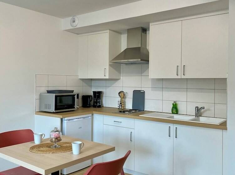 ホテル Hôtel Au Château