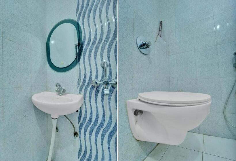 בית מלון כפרי Oyo Flagship Rp Rest House