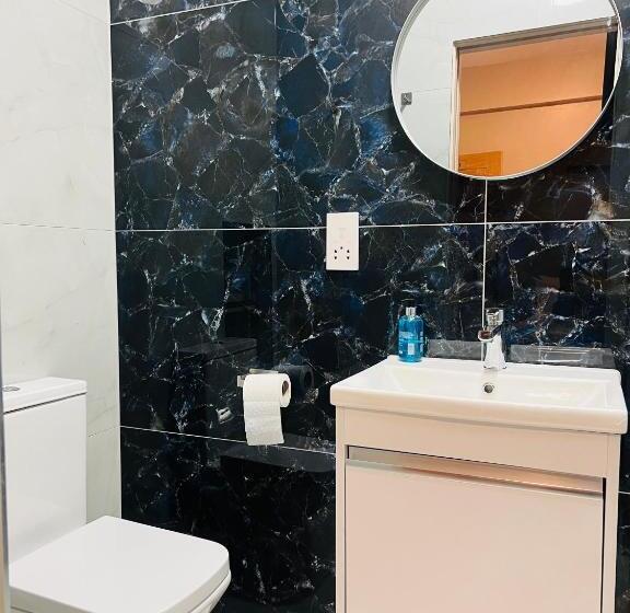 酒店 Paragraph Palmers Green