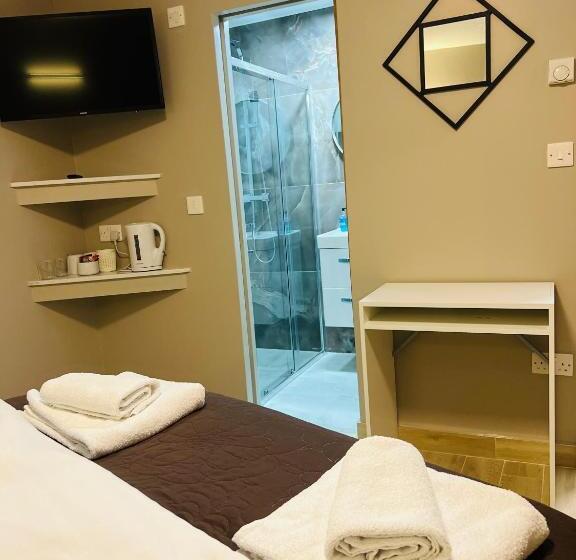 酒店 Paragraph Palmers Green