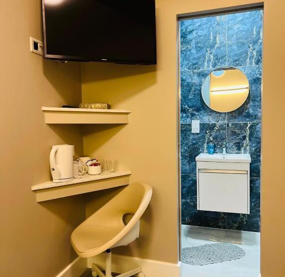 酒店 Paragraph Palmers Green