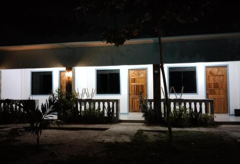 پانسیون Elen Inn   Malapascua Island Non Aircondition1