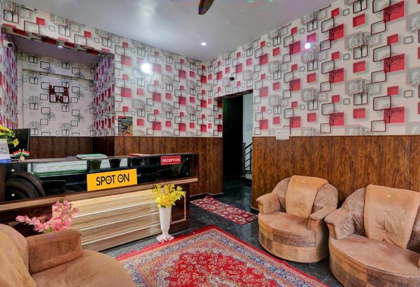 Spot On Hotel C S Tower