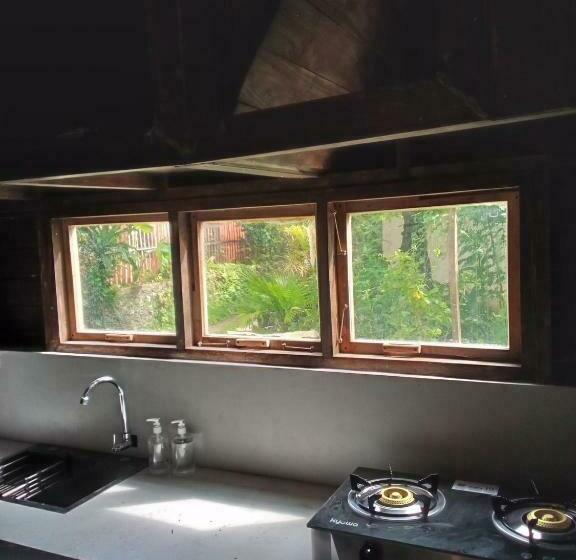 호스텔 Bayawan Sunset Inn Next To Julsam And Orange House