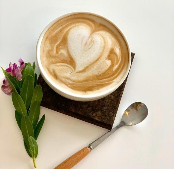 مبيت وإفطار Die Heerenhuys Guest Suites