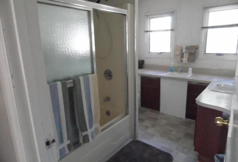 مبيت وإفطار Sunset Inn