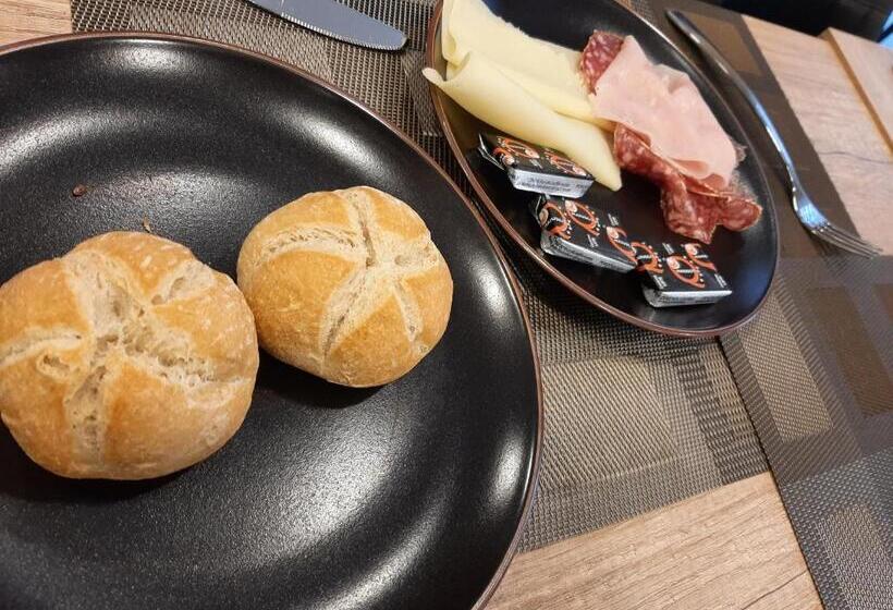 Emma Hotel Bologna Fiera