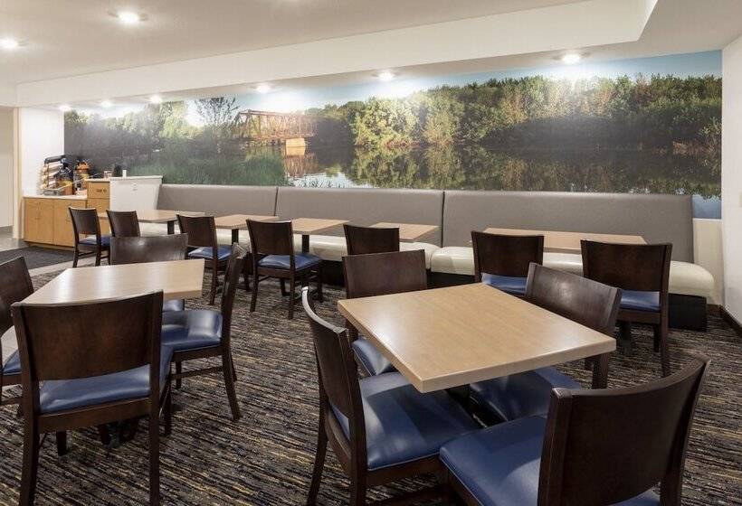 Grandstay Hotel & Suites Algona