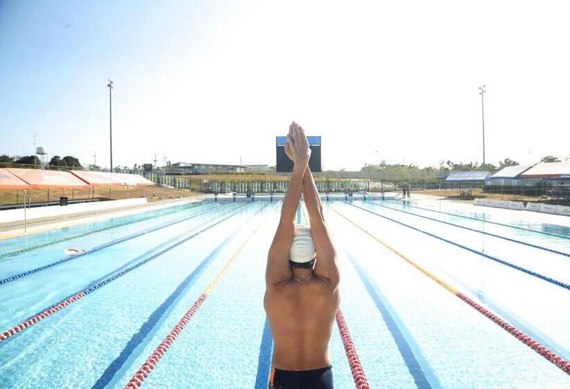 فندق Athlete S House