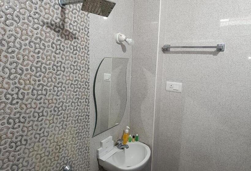 Отель Bluesky Ramapuram