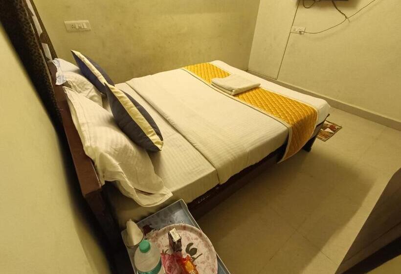 Отель Bluesky Ramapuram