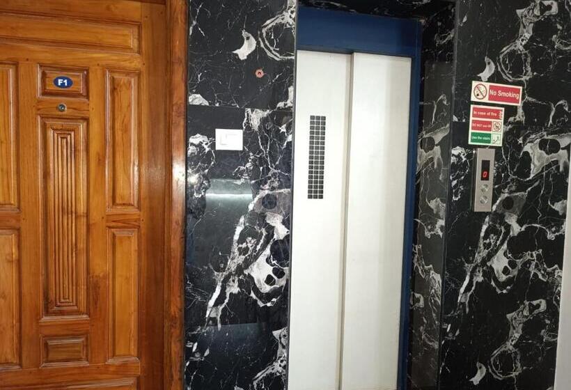 هتل Bluesky Ramapuram