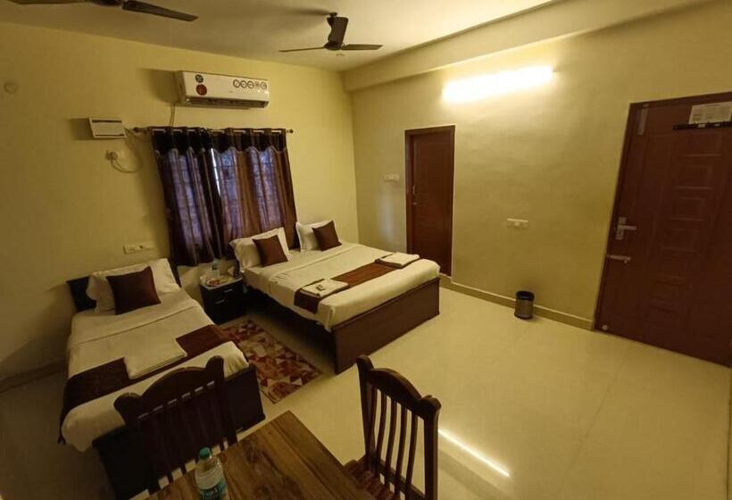 Отель Bluesky Ramapuram