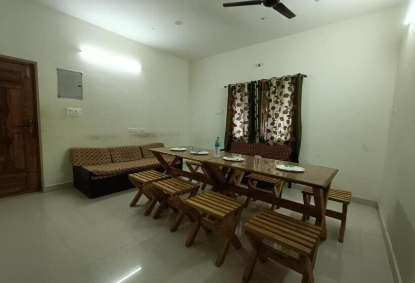 Отель Bluesky Ramapuram