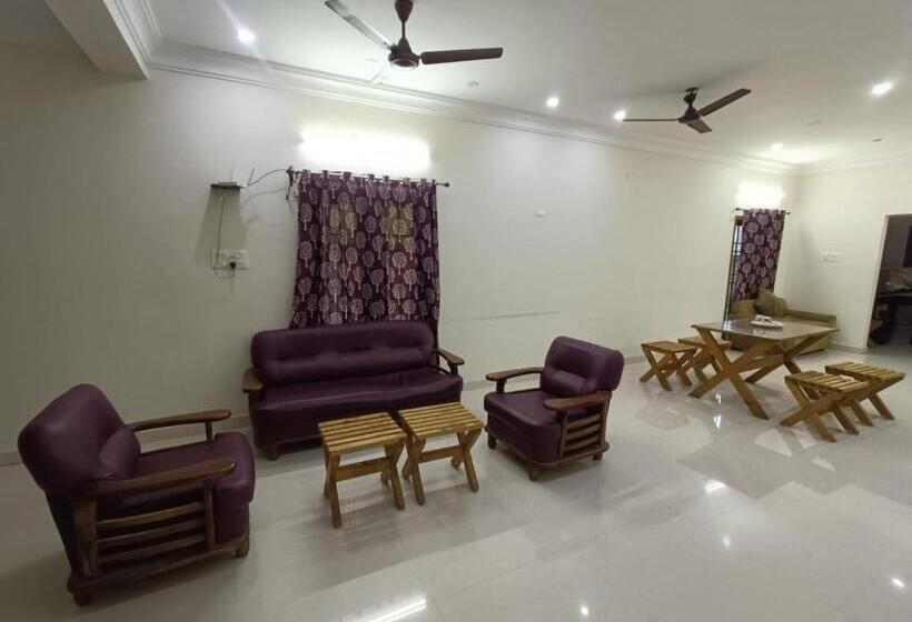 Отель Bluesky Ramapuram