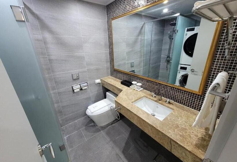 W Residence Hotel Centum City