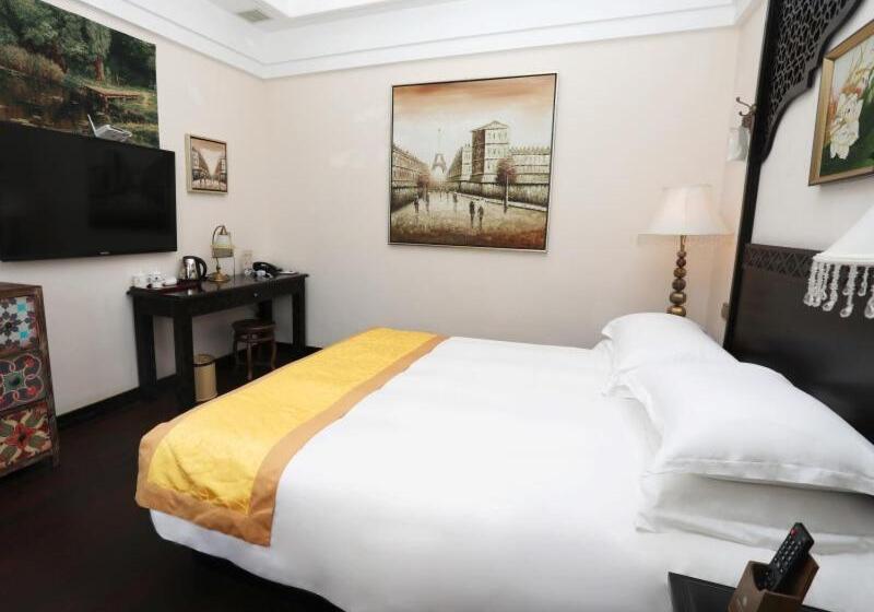 Greentree Eastern Hotel Yueqing Shifu Chenmu Square