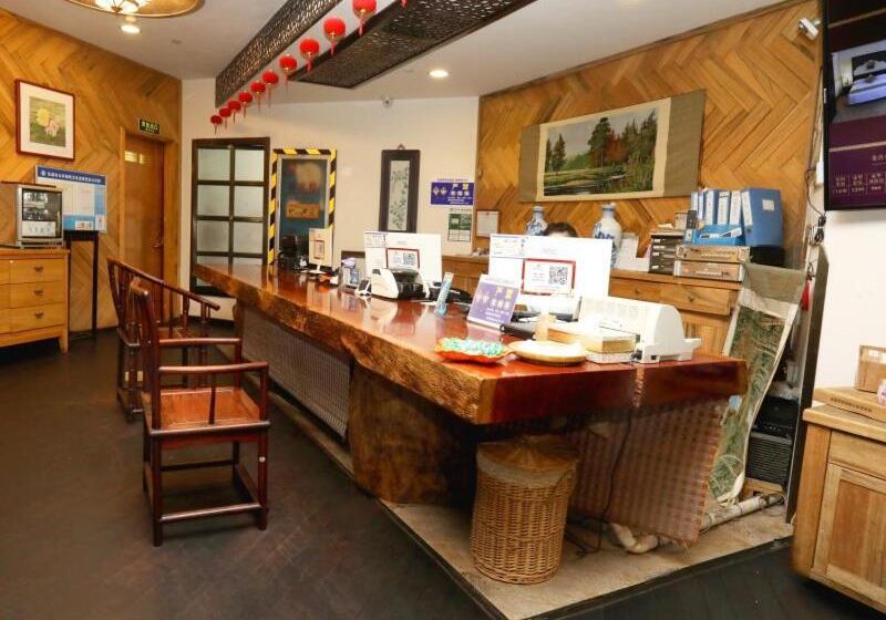 Greentree Eastern Hotel Yueqing Shifu Chenmu Square