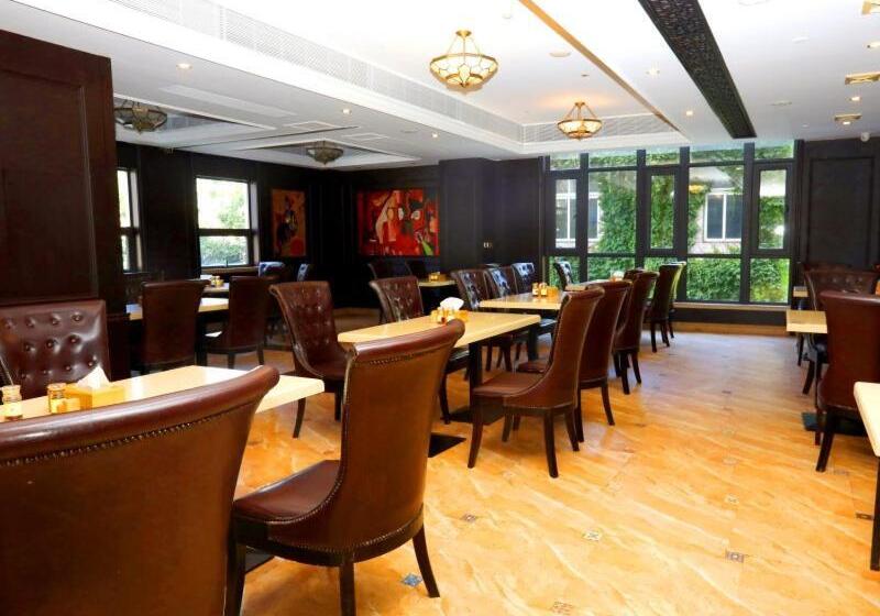 Greentree Eastern Hotel Yueqing Shifu Chenmu Square