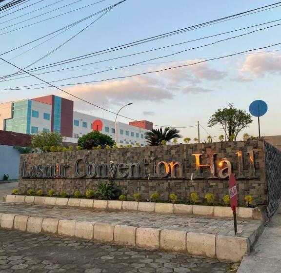 ホテル Lasnur Palace