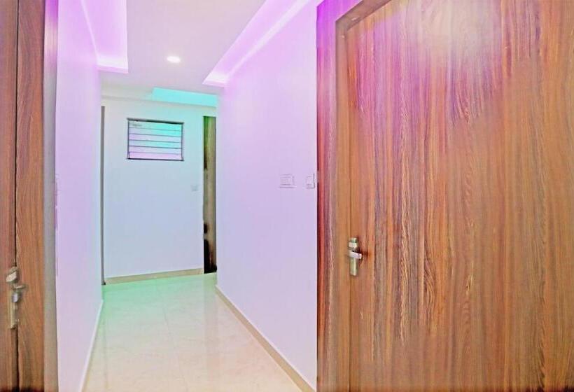 בית מלון כפרי Oyo Flagship Royal Residency