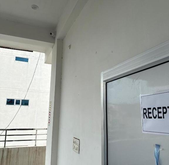 בית מלון כפרי Oyo Kanish Place