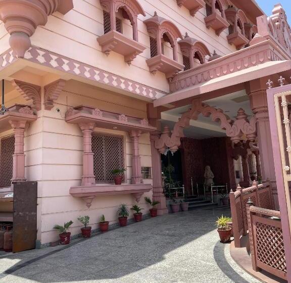 Отель Seth Murlidhar Seva Sadan Near Prem Mandir