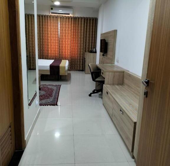 Отель Seth Murlidhar Seva Sadan Near Prem Mandir