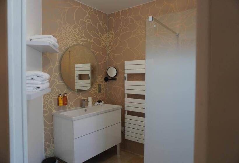 בית מלון כפרי Villa Pona