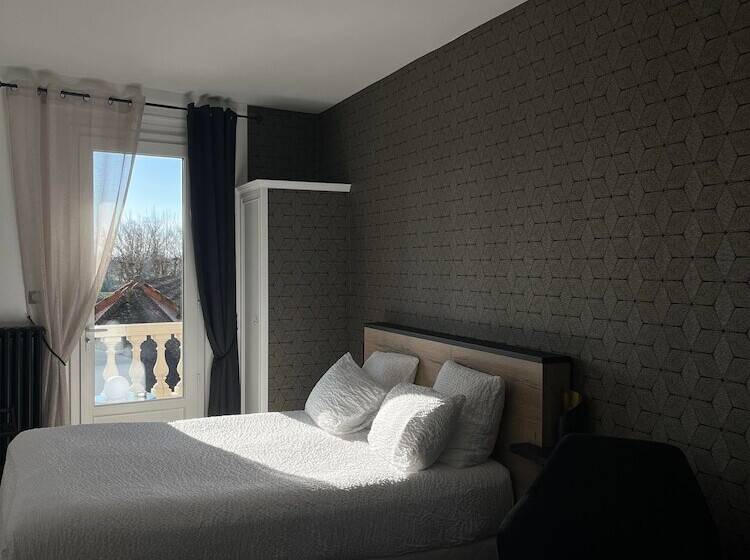 בית מלון כפרי Villa Pona