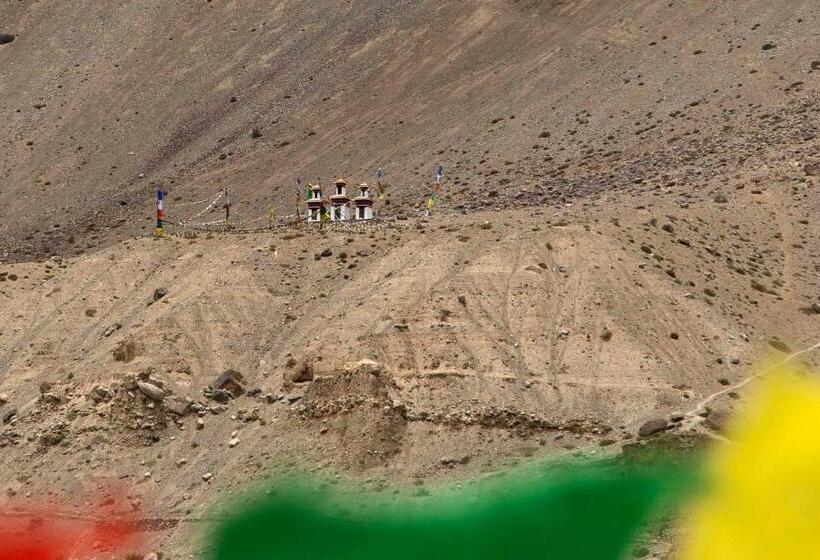 ホテル Zamling Donkhang