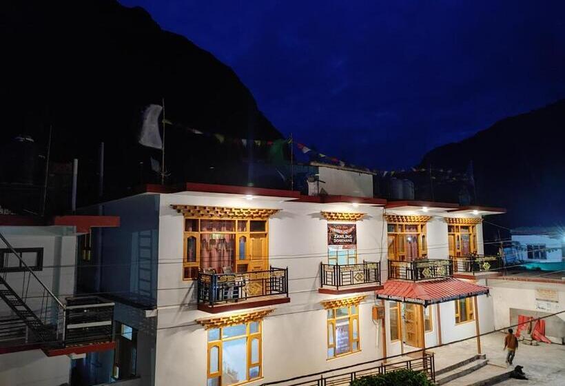 ホテル Zamling Donkhang