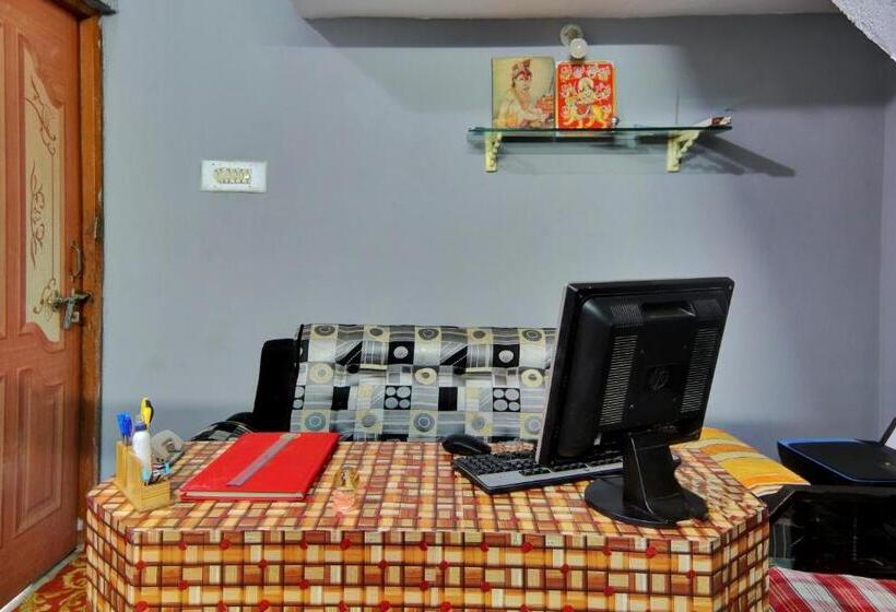 Oyo Flagship Hotel Classic Inn