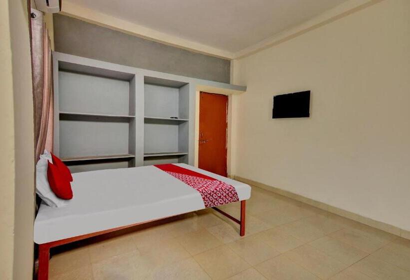 Oyo Flagship Hotel Classic Inn