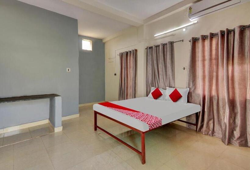 Oyo Flagship Hotel Classic Inn