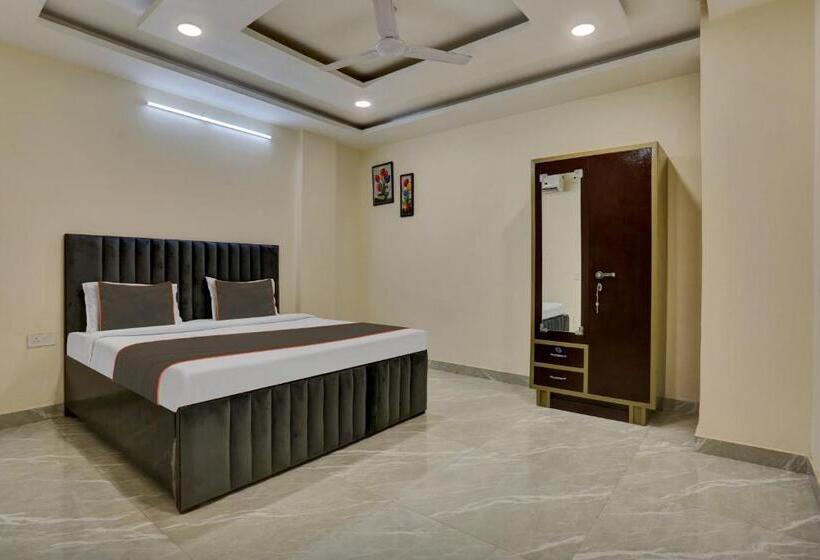 Oyo Flagship Hotel Cloud Inn