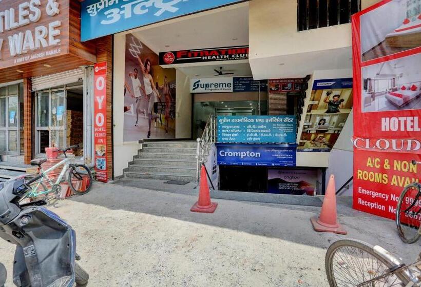 Oyo Flagship Hotel Cloud Inn