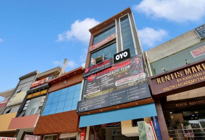 Oyo Flagship Hotel Cloud Inn